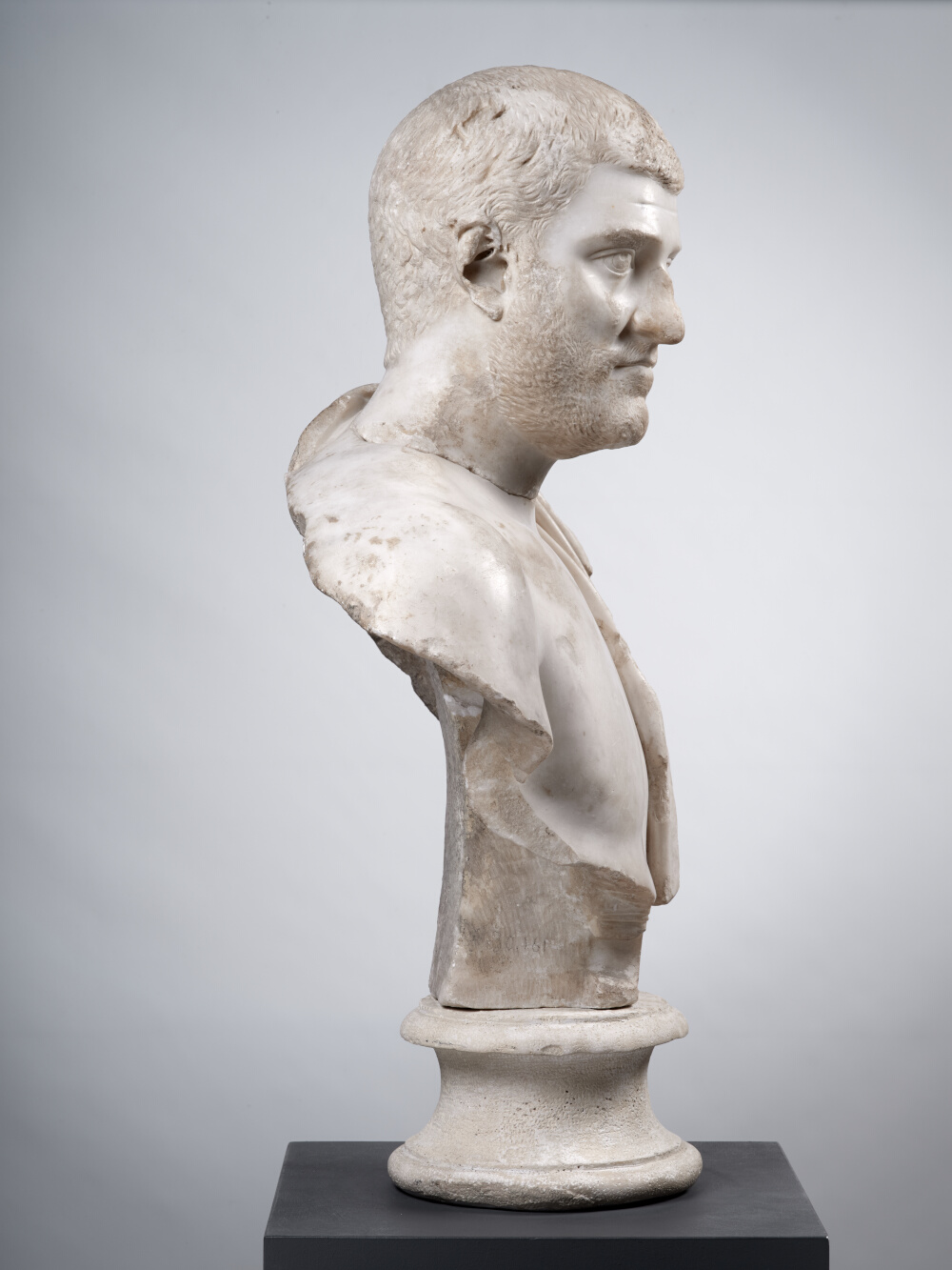 Buste d’homme héroïsé