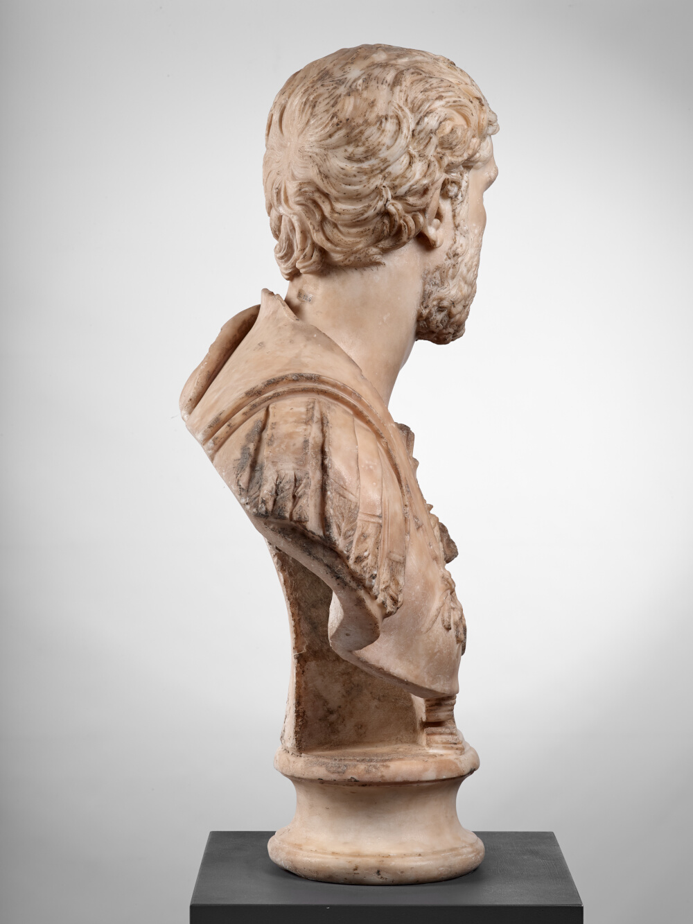 Buste d’homme cuirassé